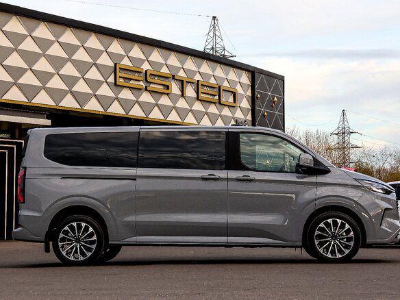 2026 Ford Tourneo Custom SWB II, серый, 9965000 рублей - вид 3