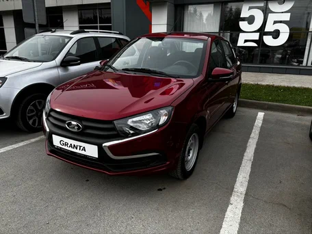 2026 Lada (ВАЗ) Granta I Рестайлинг, красный, 1088000 рублей, вид 1