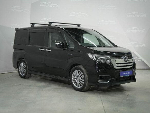 2018 Honda Stepwgn Spada V Рестайлинг, чёрный, 2350000 рублей - вид 3