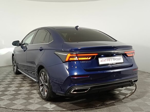 2024 Omoda S5, синий, 1440000 рублей - вид 4