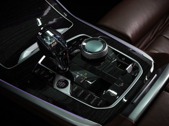 2019 BMW X7 M50d I (G07), чёрный, 6594000 рублей - вид 19