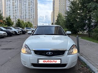 2013 Lada (ВАЗ) Priora I Рестайлинг, белый, 300000 рублей, вид 2