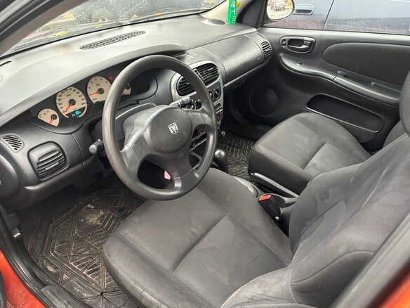 2002 Dodge Neon II, чёрный, 150000 рублей - вид 7