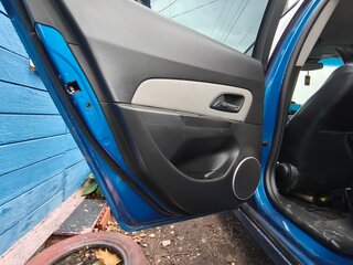 2011 Chevrolet Cruze I, синий, 550000 рублей, вид 4