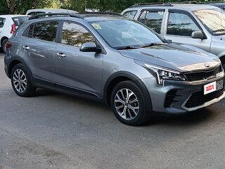 2021 Kia Rio X IV Рестайлинг, серый, 1680000 рублей, вид 2