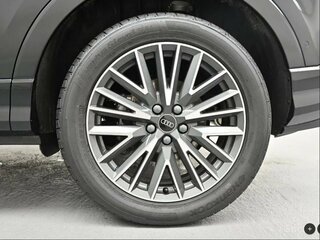 2026 Audi Q3 TDI III (FJ), чёрный, 5299900 рублей, вид 5