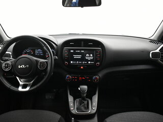 2022 Kia Soul III, белый, 2300000 рублей, вид 5
