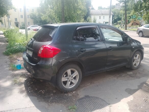 2008 Toyota Auris I, зелёный - вид 2