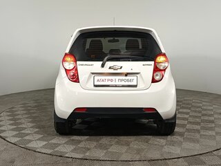 2012 Chevrolet Spark III, белый, 500000 рублей, вид 5