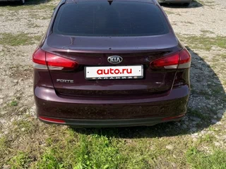 2017 Kia Forte II Рестайлинг, красный, 1250000 рублей, вид 1