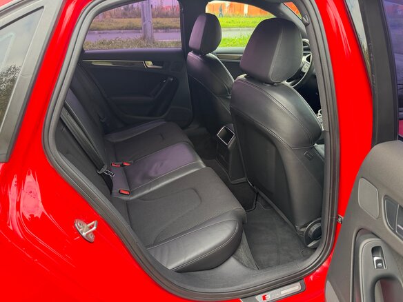 2012 Audi A4 IV (B8) Рестайлинг, красный, 2100000 рублей - вид 12