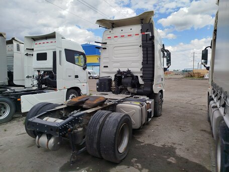 2024 Dongfeng GX, белый, 2830100 рублей, вид 3