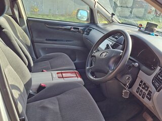 2002 Toyota Ipsum II (M20), серый, 900000 рублей, вид 5