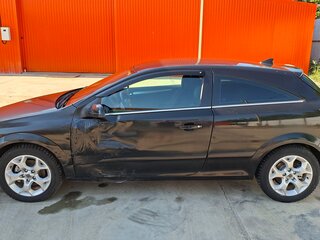 2008 Opel Astra GTC H Рестайлинг, чёрный, 255000 рублей, вид 5