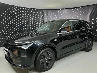 2025 Li Auto (Lixiang) L6 I, чёрный, 8790000 рублей, вид 3