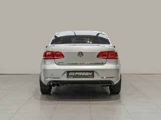 2011 Volkswagen Passat B7, серебристый, 1090000 рублей, вид 4