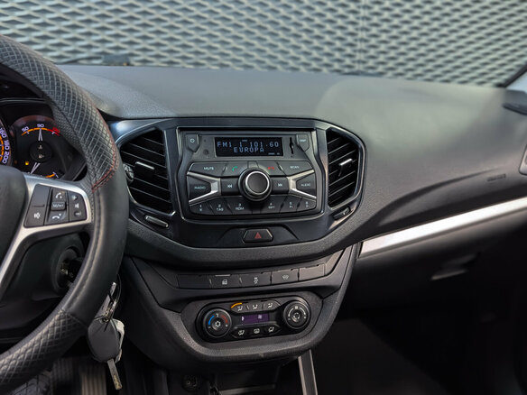 2019 Lada (ВАЗ) Vesta I, белый, 850000 рублей - вид 15