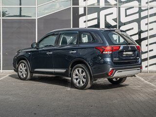2020 Mitsubishi Outlander III Рестайлинг 3, синий, 2095000 рублей, вид 2