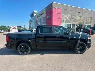 2026 Ram 1500 Crew Cab eTorque V Рестайлинг, чёрный, 11000000 рублей, вид 2