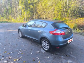 2015 Renault Megane III Рестайлинг 2, синий, 690000 рублей, вид 3