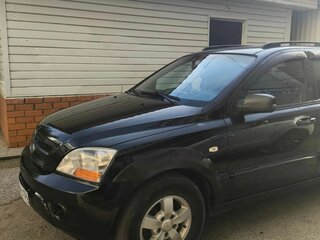 2009 Kia Sorento I Рестайлинг, чёрный, 800000 рублей, вид 3