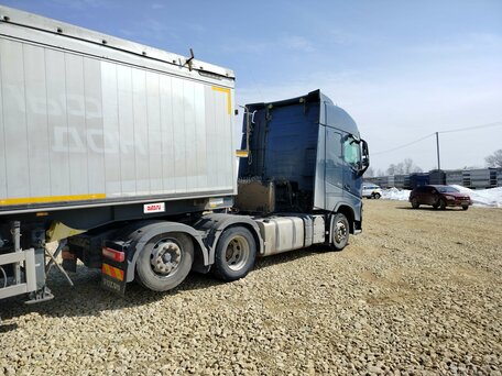 2019 Volvo FH, синий, 6480000 рублей, вид 3