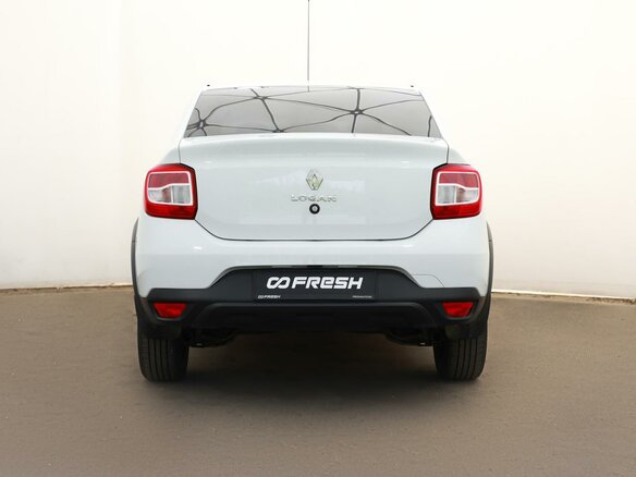 2021 Renault Logan Stepway II Рестайлинг, белый - вид 3