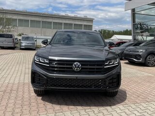 2026 Volkswagen Touareg III Рестайлинг, серый, 14800000 рублей, вид 1