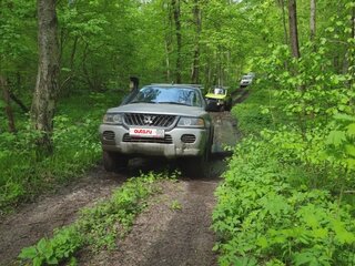 2001 Mitsubishi Montero Sport I, серый, 800000 рублей, вид 4
