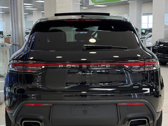 2025 Porsche Macan I Рестайлинг 2, чёрный, 11495000 рублей - вид 17