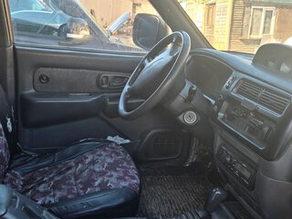 1998 Mitsubishi L200 III, серый, 300000 рублей, вид 2