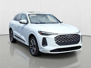 2025 Audi Q5 40 TFSI III (GU), белый, 6037500 рублей, вид 3