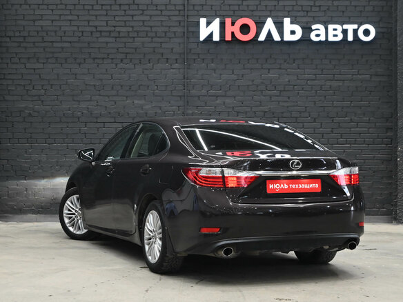 2013 Lexus ES 250 VI, коричневый, 2250000 рублей - вид 4