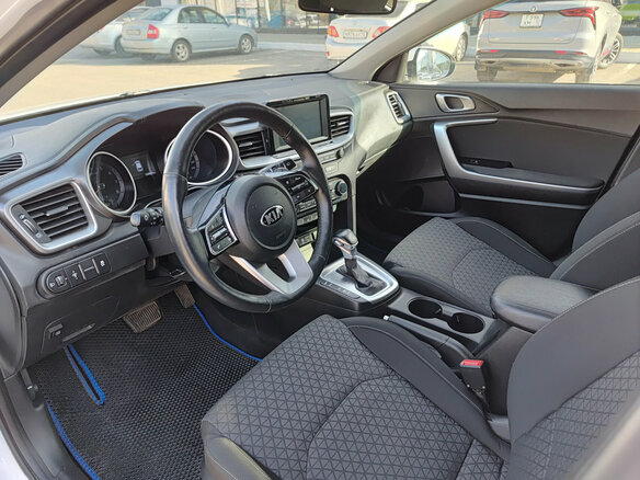 2019 Kia Ceed III, белый, 1328000 рублей - вид 15