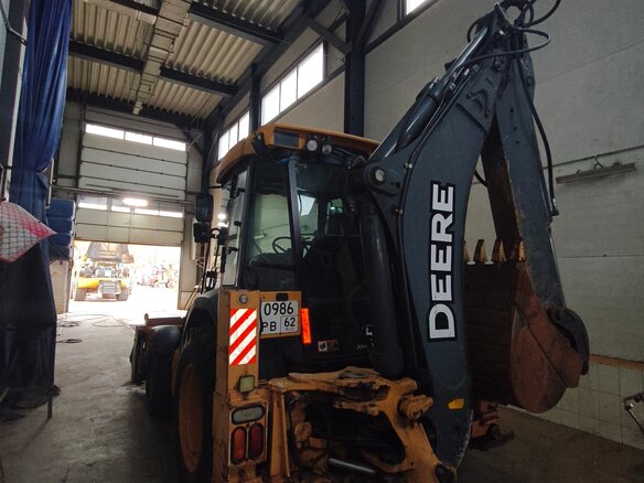 2011 John Deere 325J, жёлтый, 3800000 рублей - вид 6