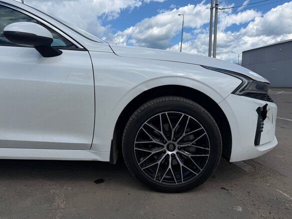 2021 Kia K5 III, белый - вид 8