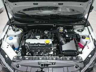 2026 Lada (ВАЗ) Granta Cross I Рестайлинг, белый, 1196000 рублей, вид 4