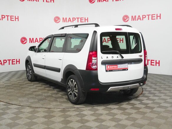 2022 Lada (ВАЗ) Largus Cross I Рестайлинг, белый, 1180000 рублей - вид 7