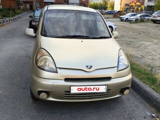 2000 Toyota FunCargo, золотистый, 320000 рублей, вид 1