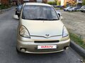 2000 Toyota FunCargo, золотистый