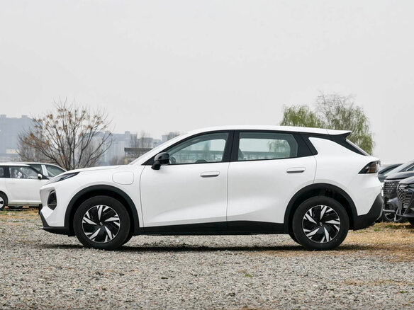 2026 Changan Qiyuan Q05 51.9 kWh II, белый - вид 4