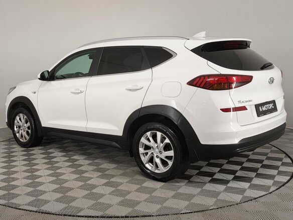 2019 Hyundai Tucson III Рестайлинг, белый, 2430000 рублей - вид 6