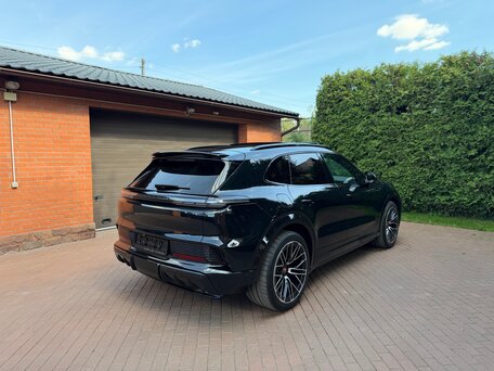 2026 Porsche Cayenne Electric IV, чёрный, 24000000 рублей, вид 5