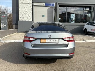 2018 Skoda Superb III, серый, 1520000 рублей, вид 5