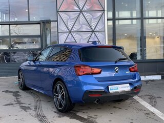 2019 BMW 1 серии 118i II (F20/F21) Рестайлинг 2, синий, 2099000 рублей, вид 5