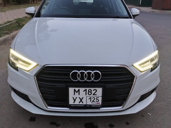 2019 Audi A3 III (8V) Рестайлинг, белый, 1379000 рублей - вид 2