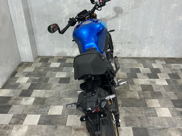 2022 Yamaha XSR900, синий, 1015000 рублей - вид 11