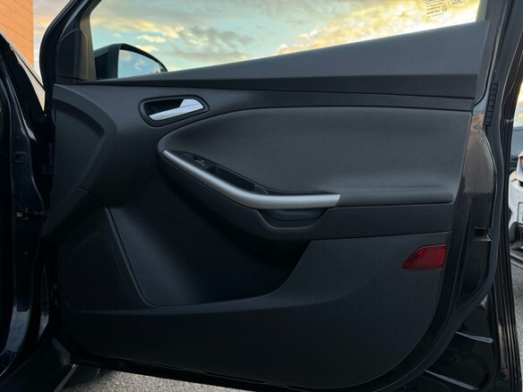 2012 Ford Focus III, чёрный - вид 18
