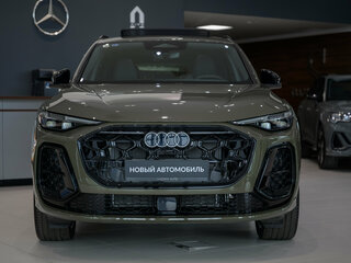 2026 Audi Q5 L III (GU), зелёный, 7540000 рублей, вид 2