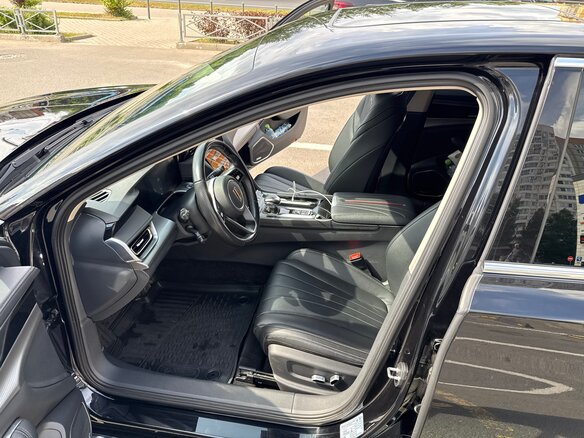 2023 Hongqi H5 II, чёрный, 2500000 рублей - вид 26
